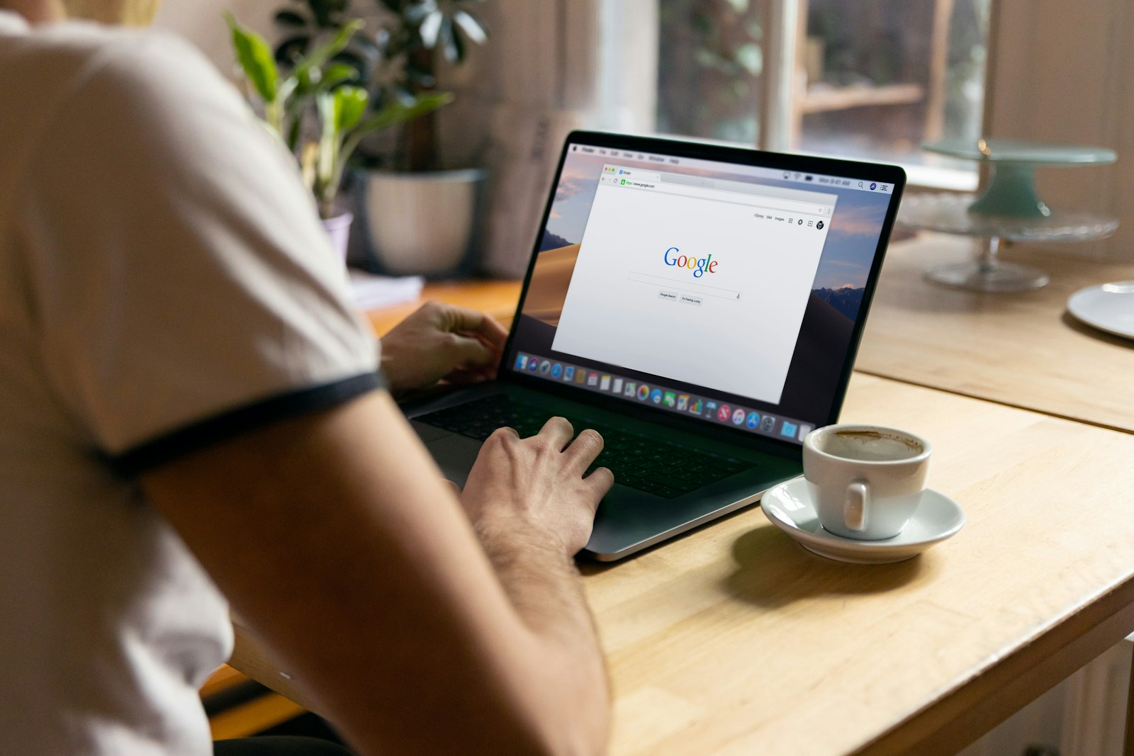 Website Is Live but Not Showing on Google? Common Causes and Fix Steps for Business Owners